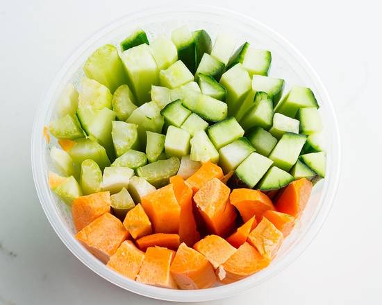 Order Vegetable Dipping Sticks food online from The Cafeteria store, Chicago on bringmethat.com