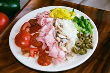 Order Chef Salad food online from Creno's Pizza store, Newark on bringmethat.com