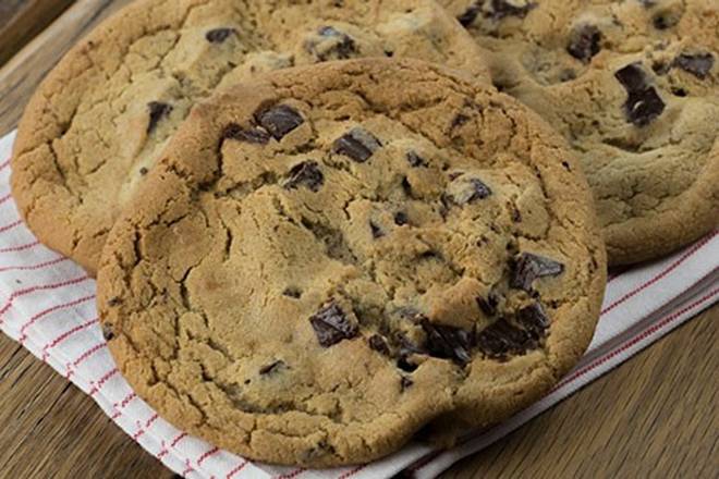 Order Chocolate Chunk Cookie food online from Bob Evans store, Huntington on bringmethat.com