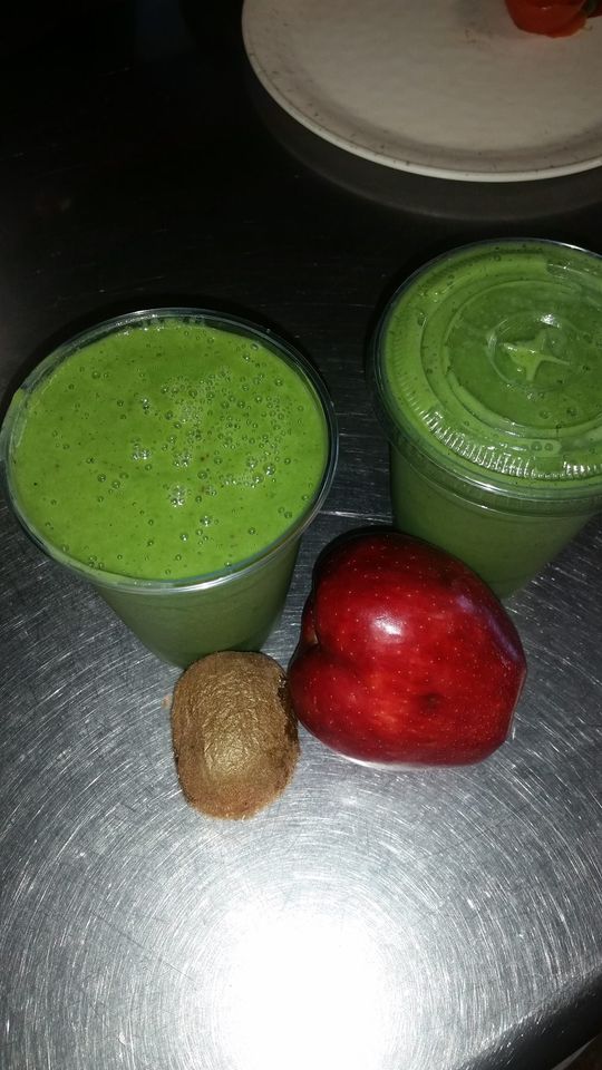 Order Green Goodness Smoothie food online from Hibiscus Cafe store, Philadelphia on bringmethat.com