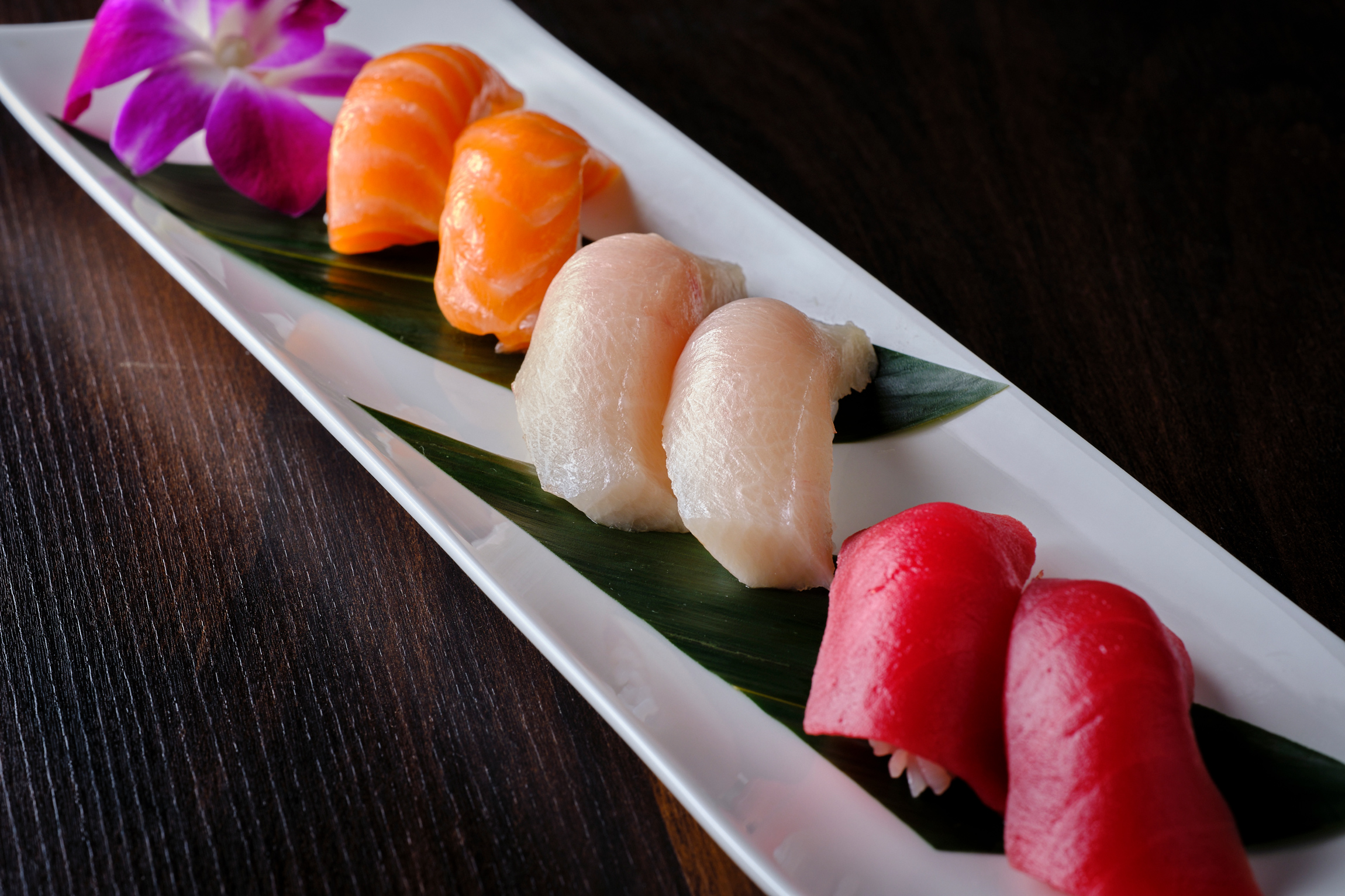 Order Tuna - Maguro food online from Suguni Sushi store, Chicago on bringmethat.com
