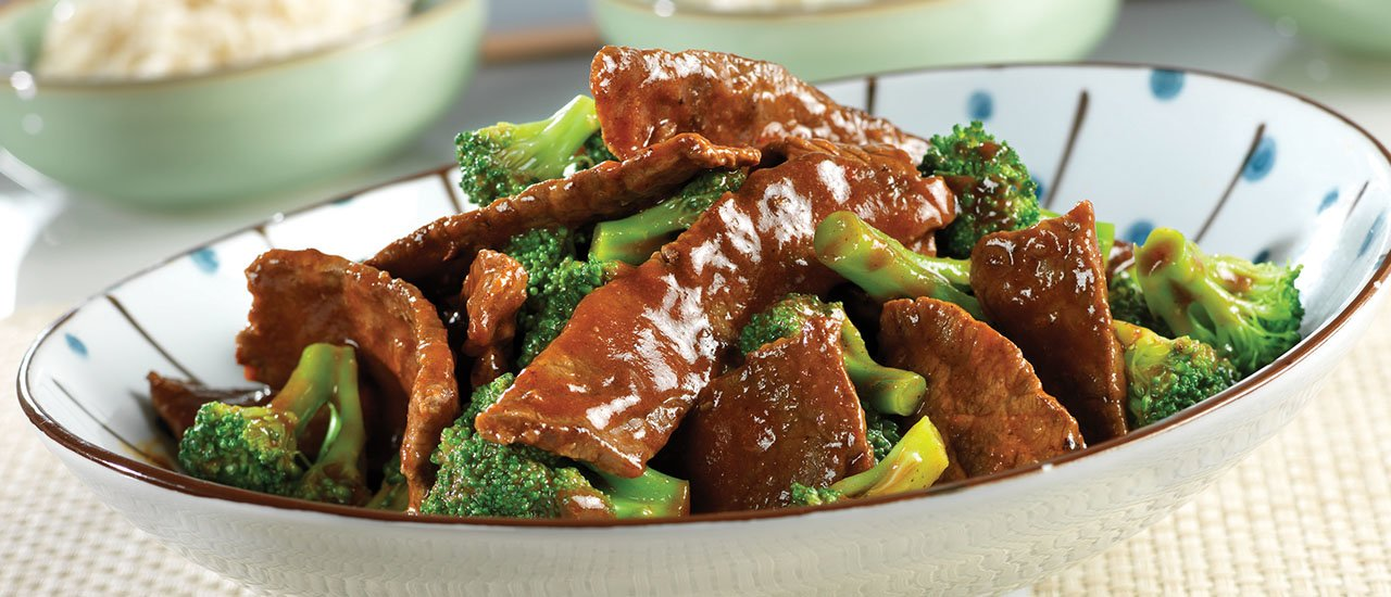 Order C2. Beef with Broccoli Combo Platter food online from Ho Wah Restaurant store, Brownsburg on bringmethat.com