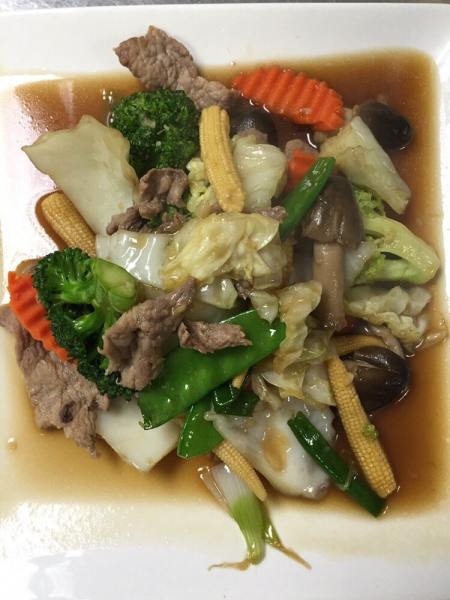 Order 52. Mixed Vegetables food online from Royal Orchid Thai II store, Riverside on bringmethat.com