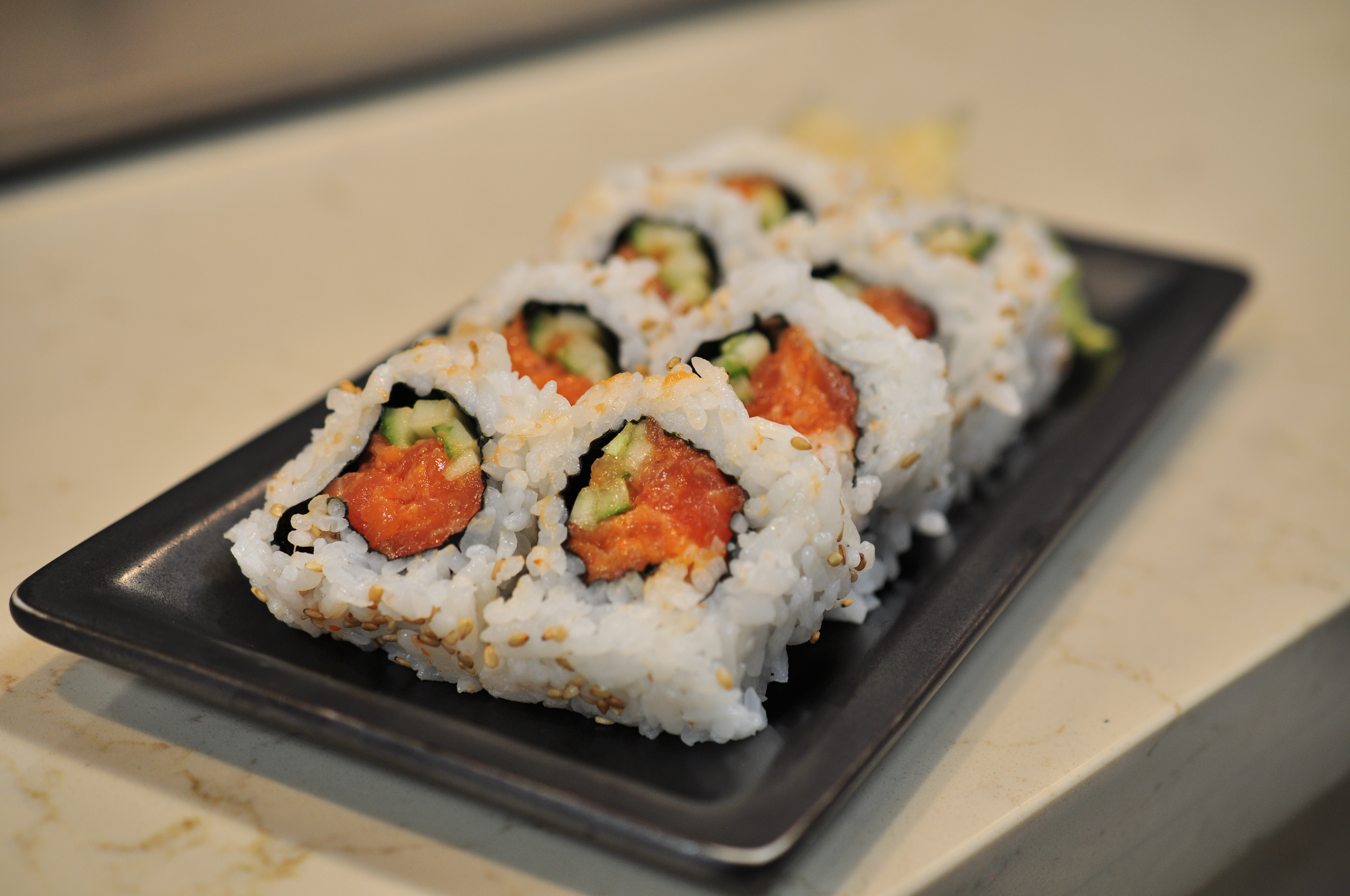 Order Spicy Salmon Roll food online from Sushi Land store, Hacienda Heights on bringmethat.com
