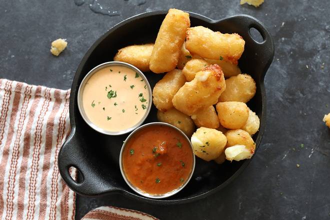 Order Cheddar Cheese Curds food online from Lazy Dog Restaurant & Bar store, Montclair on bringmethat.com