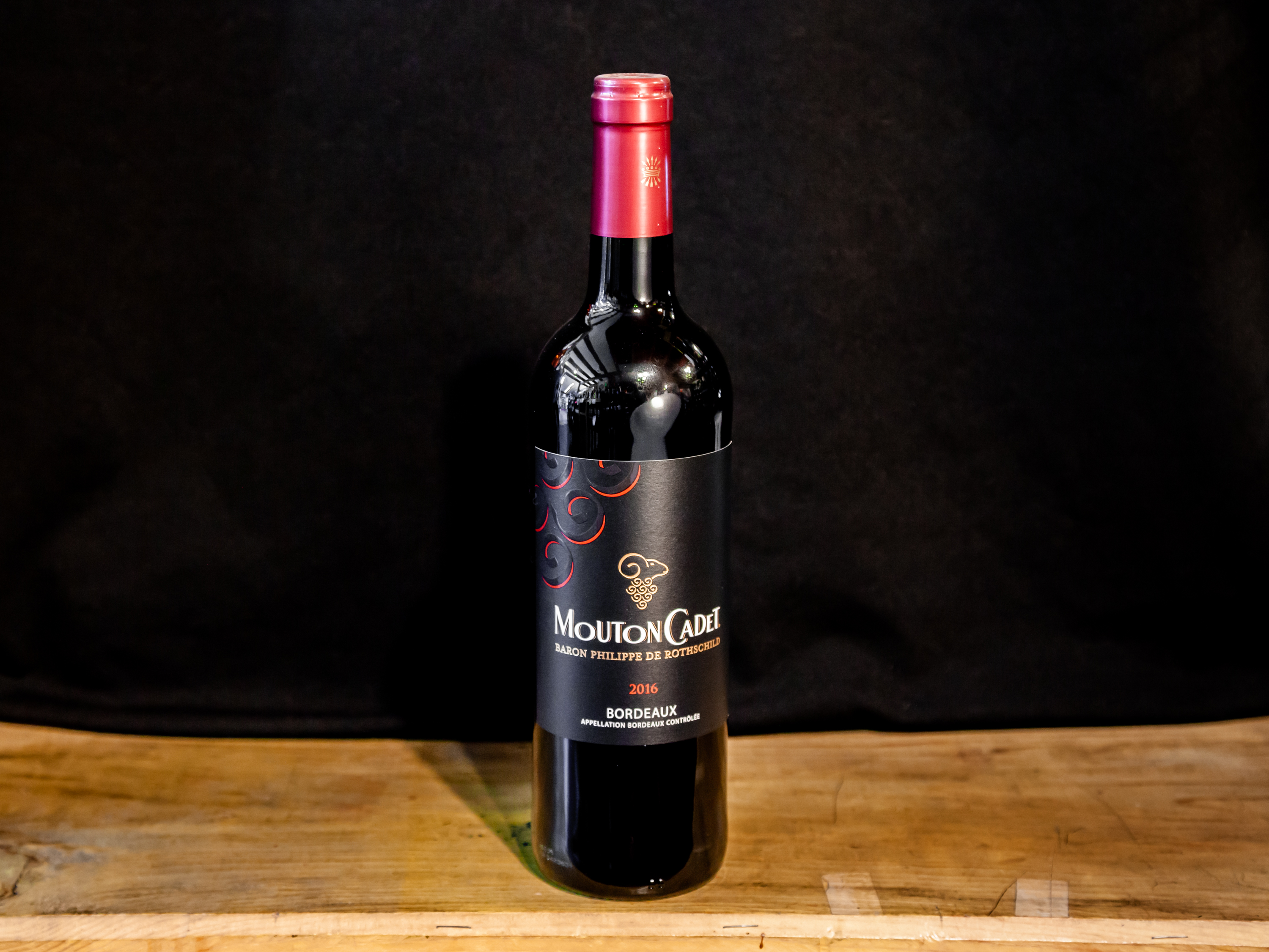 Order Mouton Cadet Red Wine food online from Alameda Cellars Wines And Liquors store, Alameda on bringmethat.com