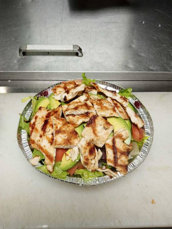 Order Grilled Chicken Avocado Salad food online from Pizza Pizza store, Yonkers on bringmethat.com