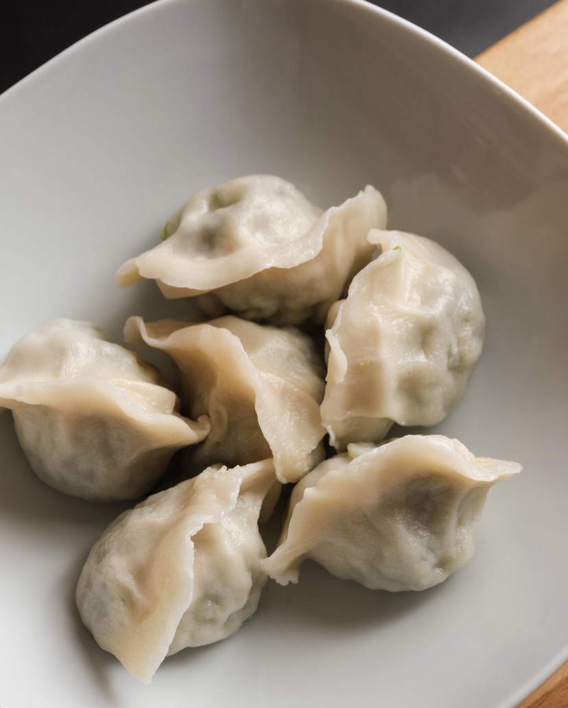Order Boiled Dumplings with Pork, Shrimp and Chives - 6 pcs food online from The Bund store, Forest Hills on bringmethat.com