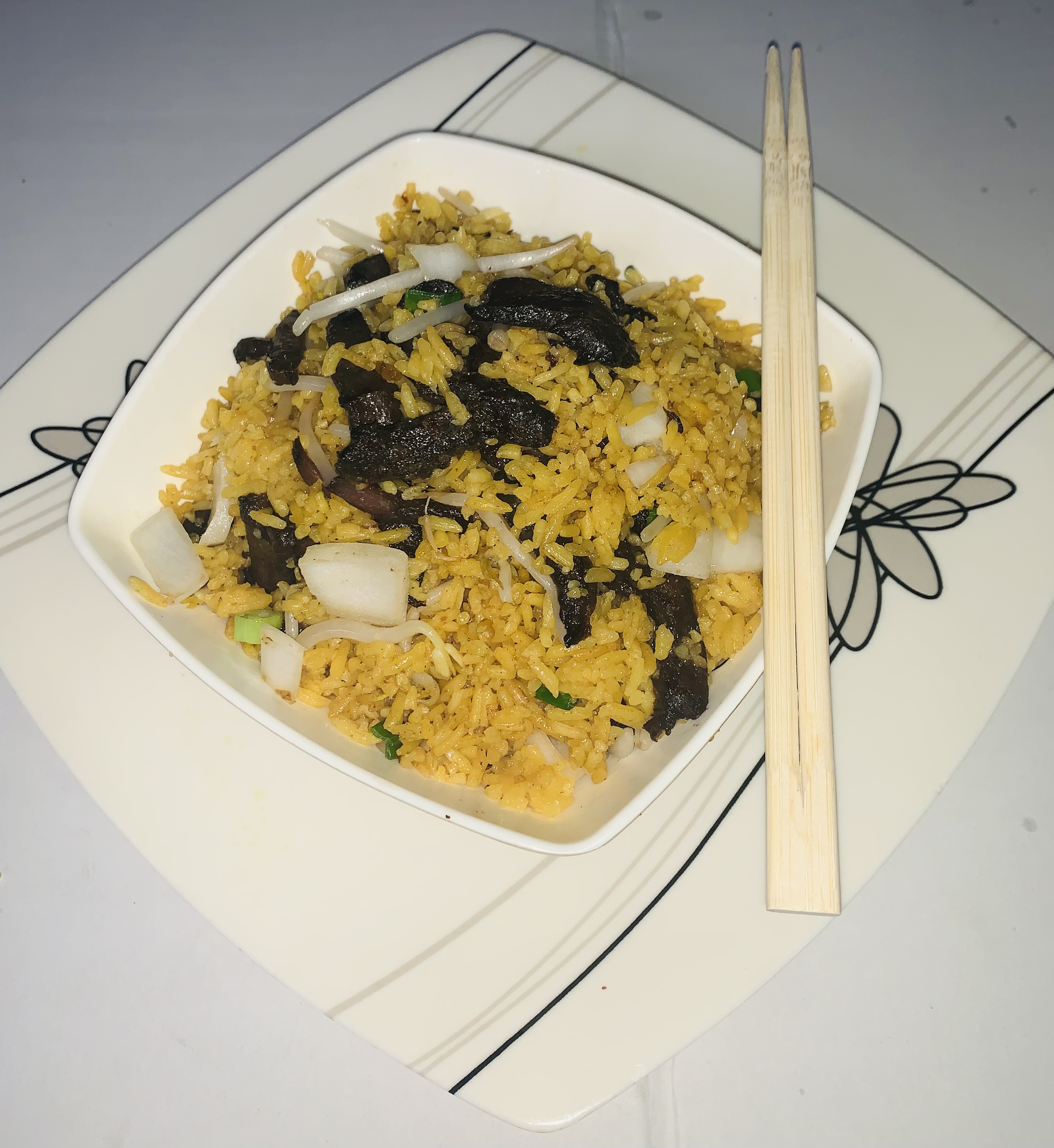 Order 46. Beef Fried Rice 牛炒饭 food online from Hai Sun Chinese Restrnt store, Brooklyn on bringmethat.com