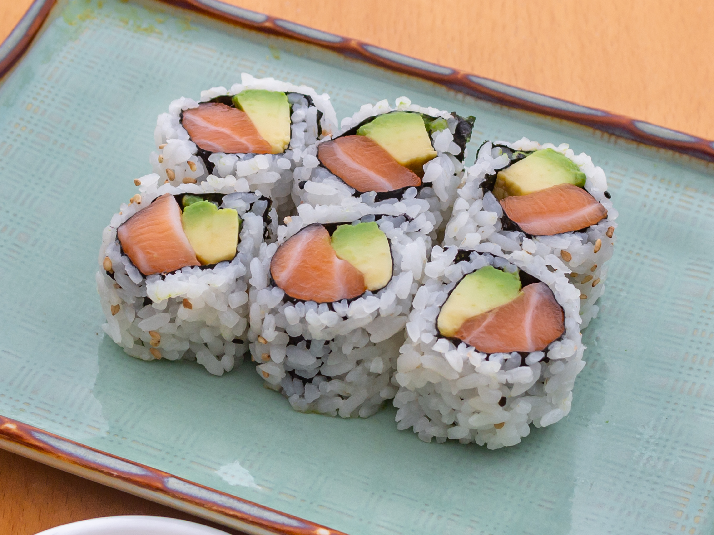 Order Salmon Avocado Roll food online from Sushi Metsuyan store, Teaneck on bringmethat.com