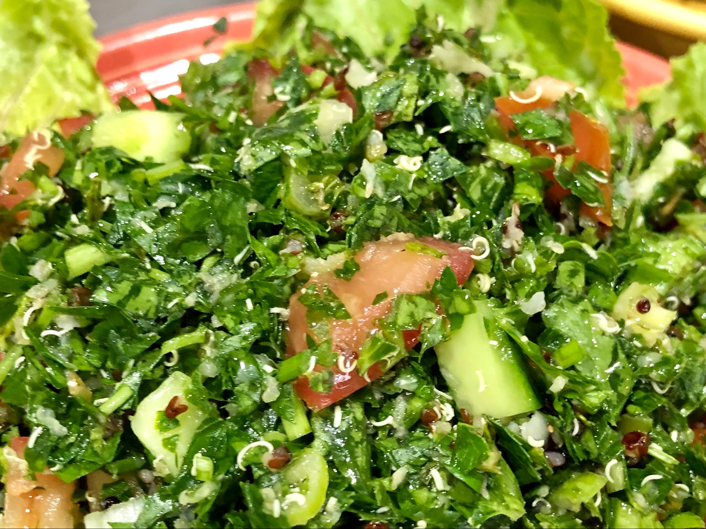 Order Tabbouleh food online from Un Solo Sol Kitchen store, Los Angeles on bringmethat.com