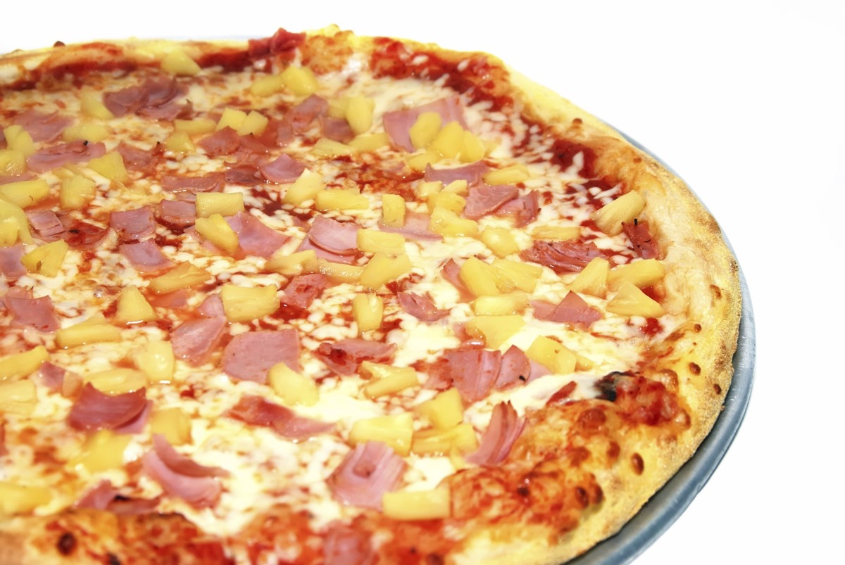 Order Hawaiian Pizza food online from Pizza boy store, Glendale on bringmethat.com