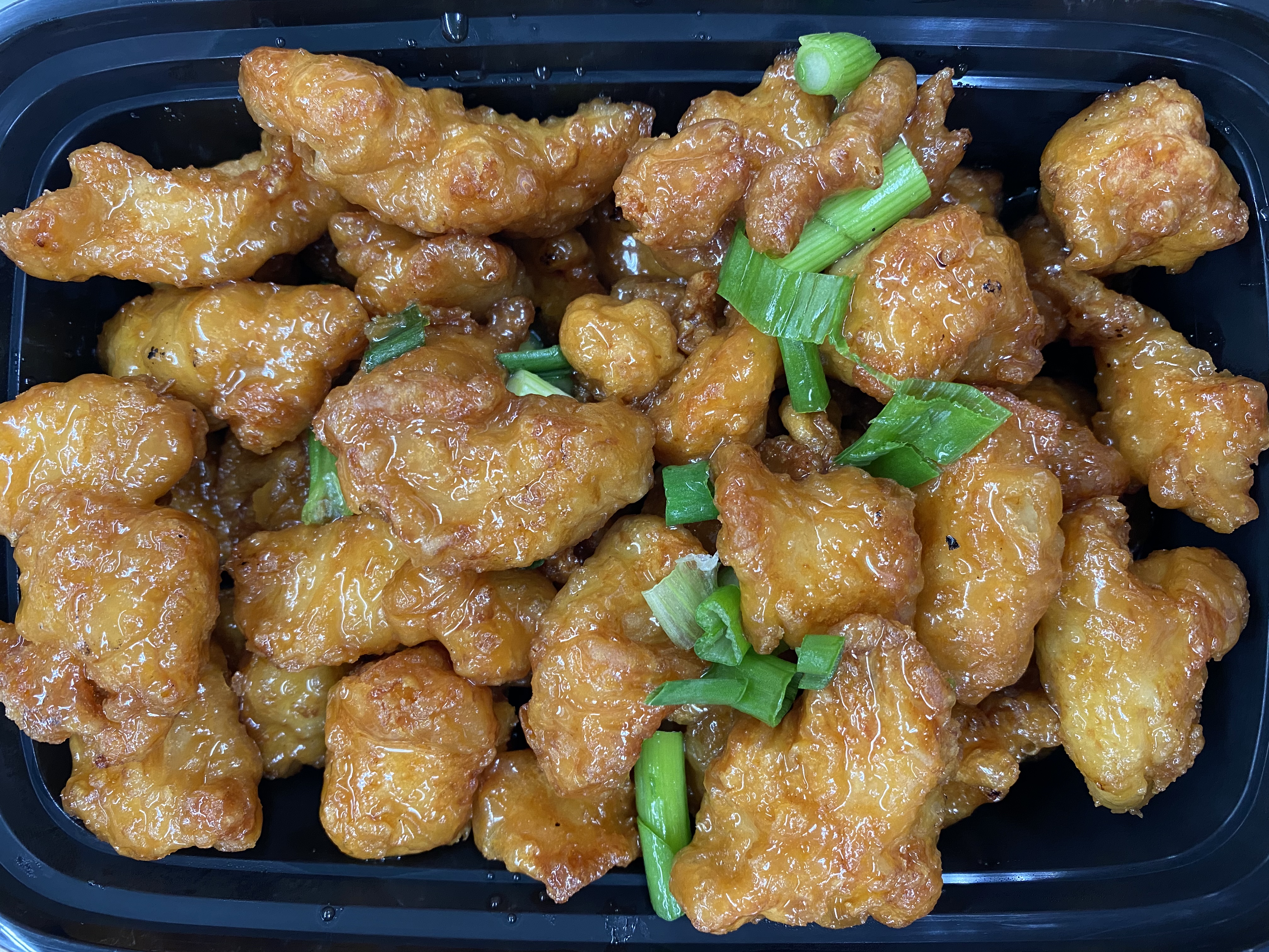 Order Orange Chicken  food online from Lucky Deli store, Los Angeles on bringmethat.com