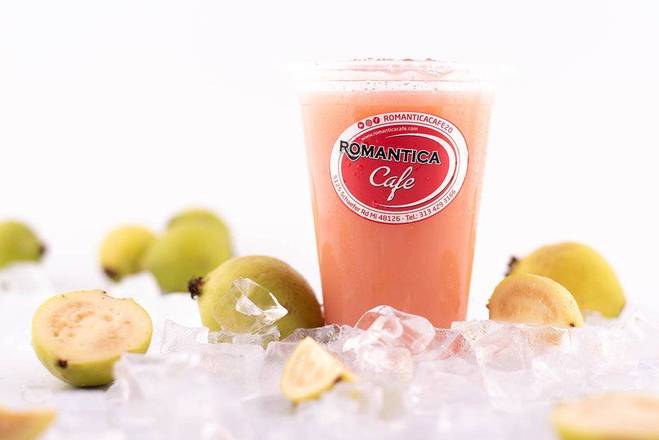 Order Guava Smoothie food online from Romantica Cafe store, Dearborn on bringmethat.com