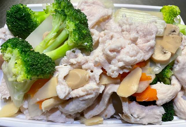 Order Steamed Chicken with Mixed Veg food online from Sui Min House store, Paterson on bringmethat.com