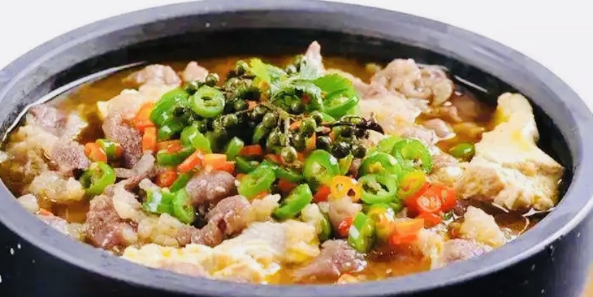 Order spicy boiled beef with soft toft 豆花肥牛 food online from Beijing Noodle House store, Irvine on bringmethat.com