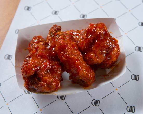 Order Chicken Wings food online from Burgerim store, Harrisburg on bringmethat.com