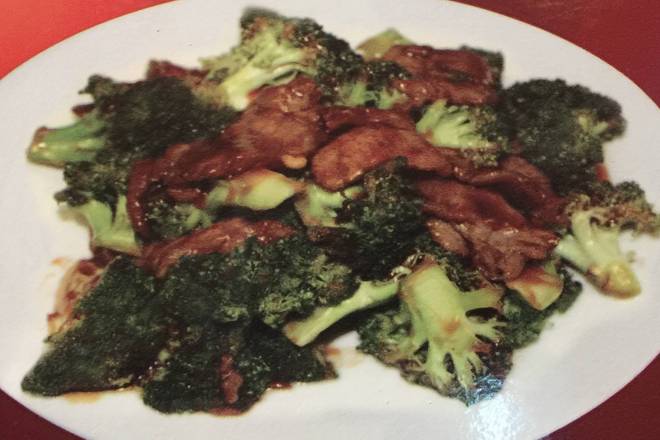 Order Beef with Broccoli food online from Hunan Cafe store, Alexandria on bringmethat.com