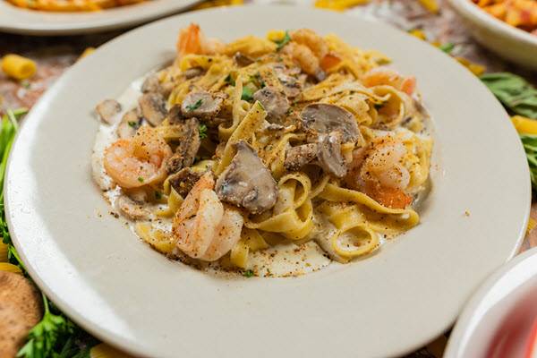 Order Shrimp Fettuccine food online from The Pasta House store, Saint Peters on bringmethat.com