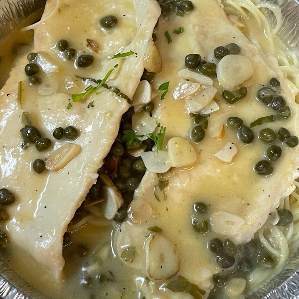Order Chicken Piccata - Entree food online from Davila's Pizza & Restaurant store, Hackettstown on bringmethat.com