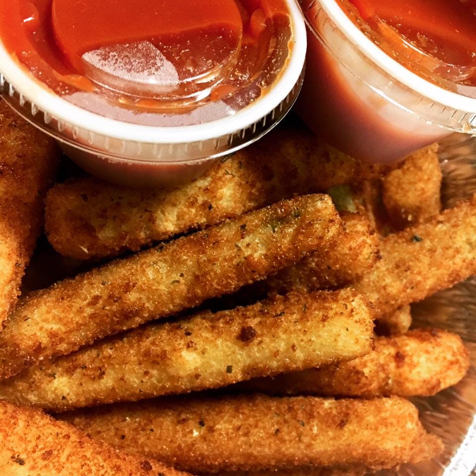Order Zucchini Sticks - Small food online from Nino's Pizzarama store, Willow Grove on bringmethat.com