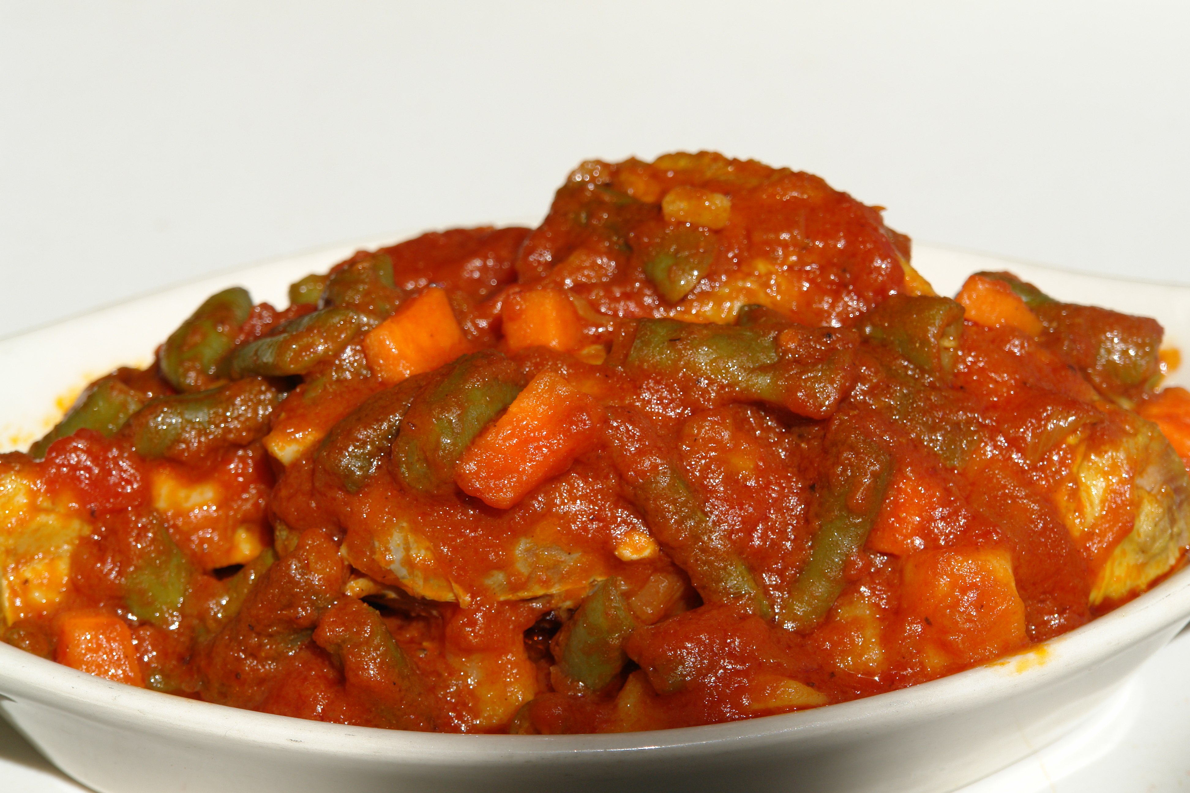 Order French Green Beans Stew food online from Shiraz Restaurant store, Glendale on bringmethat.com