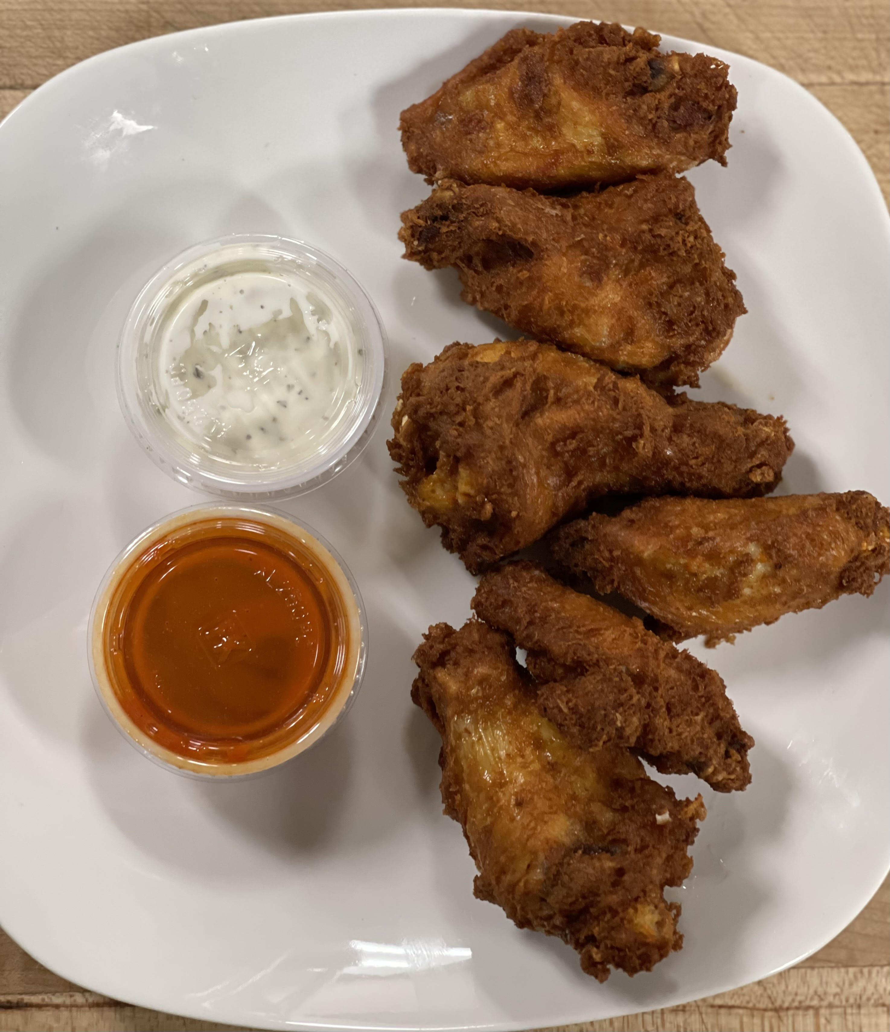 Order Hot Wings food online from Stuft Pizza store, Milpitas on bringmethat.com