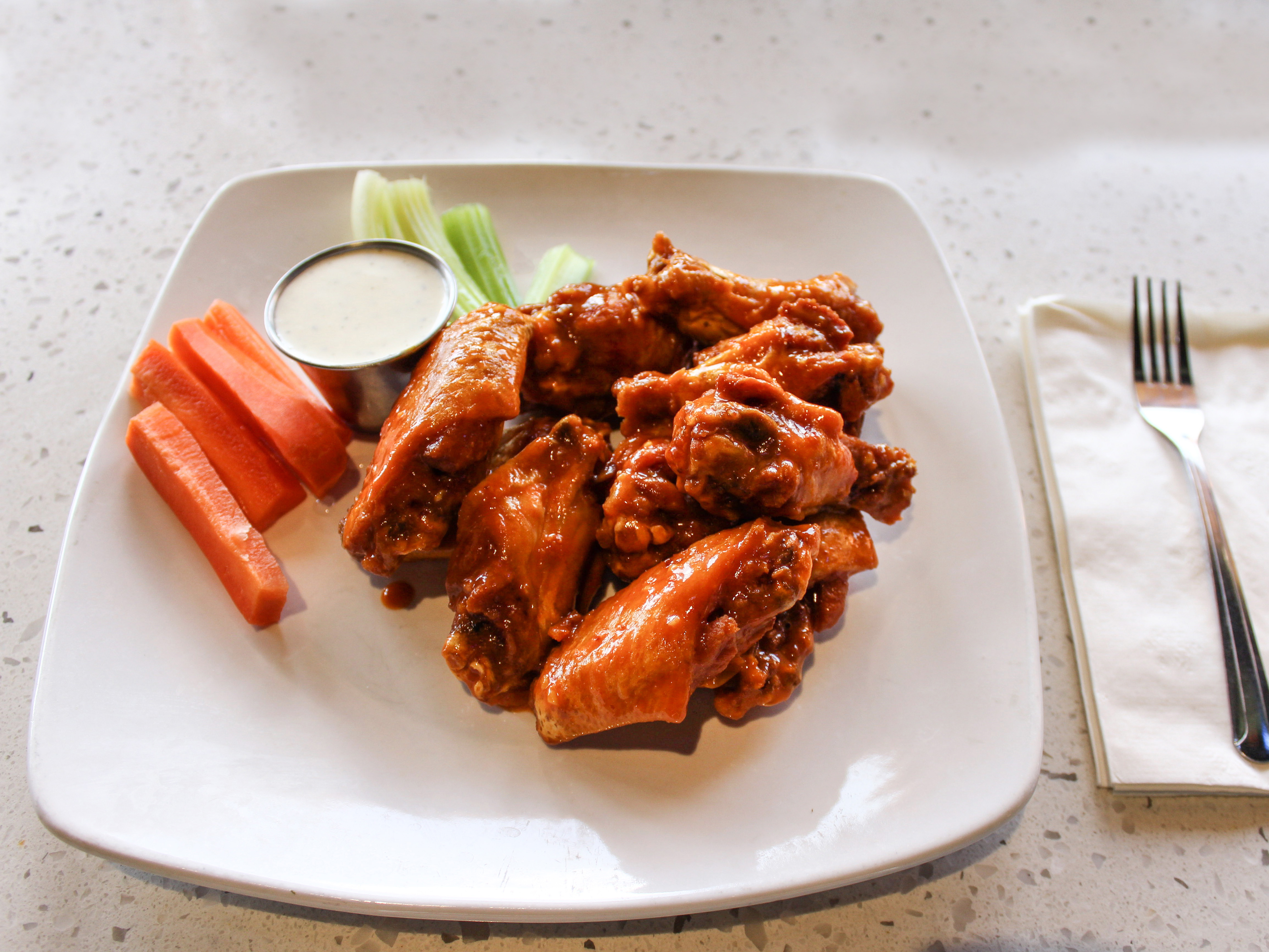 Order Chicken Wings food online from The Draft Sports Grill store, Mesa on bringmethat.com