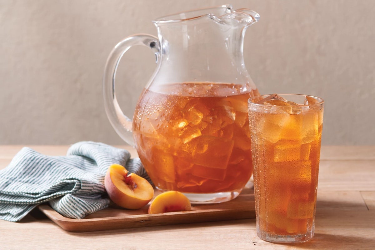 Order Peach Tea food online from Cracker Barrel Old Country Store store, Adairsville on bringmethat.com