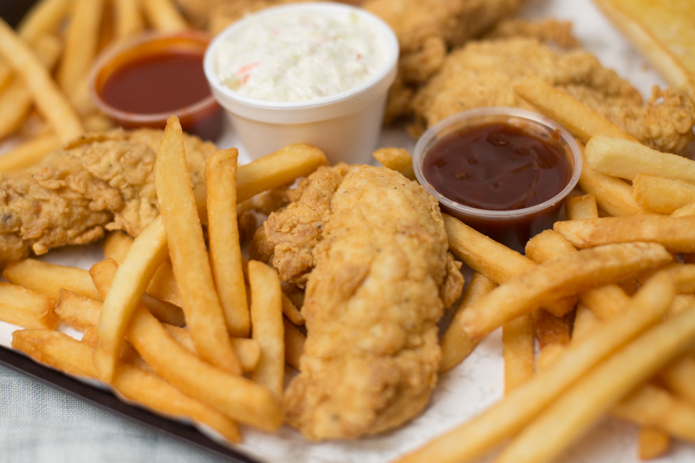 Order 5 Pieces Chicken Tenders Dinner food online from Rudy's Grill store, Summit Argo on bringmethat.com