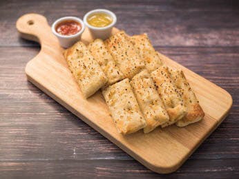 Order Cheese Garlic Sticks - Appetizer food online from Pats Pizzeria store, Lindenwold on bringmethat.com