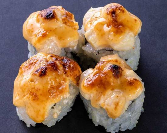 Order Dynamite Bay Scallop Roll (4 Pcs) food online from SushiStop Culver City store, Culver City on bringmethat.com
