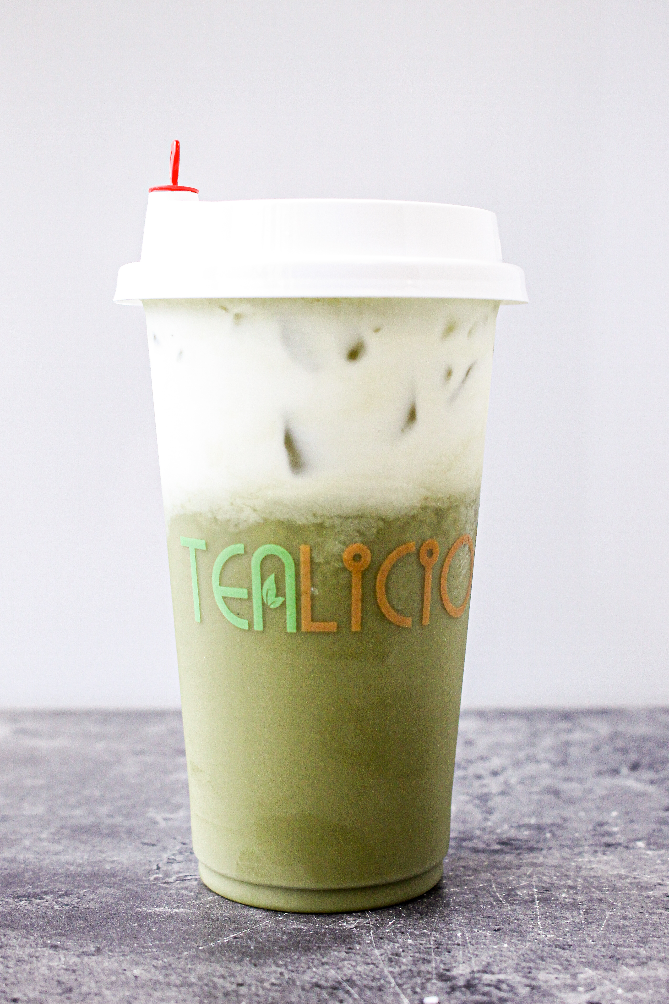 Order Matcha Milk Tea food online from Tealicious store, Knoxville on bringmethat.com