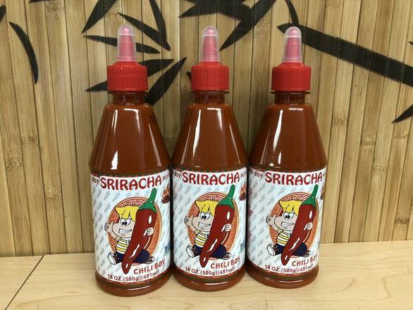 Order Chili Boy Sriracha Hot Sauce (18 oz) food online from Temple Beauty Supply store, South Gate on bringmethat.com