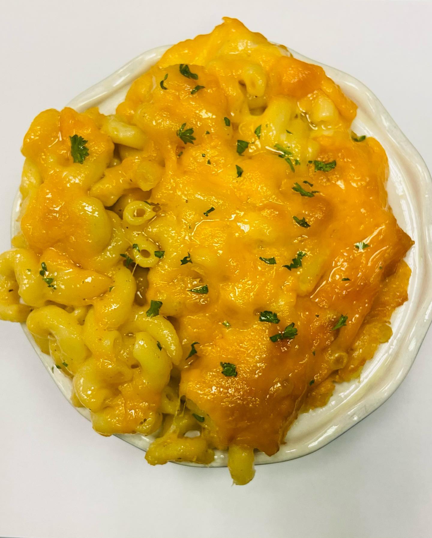 Order Mac and Cheese food online from Lou Lou's Wings & Moore store, Lynbrook on bringmethat.com