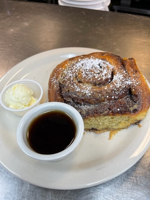Order Cinnamon Roll French Toast food online from Bill Cafe store, Fremont on bringmethat.com