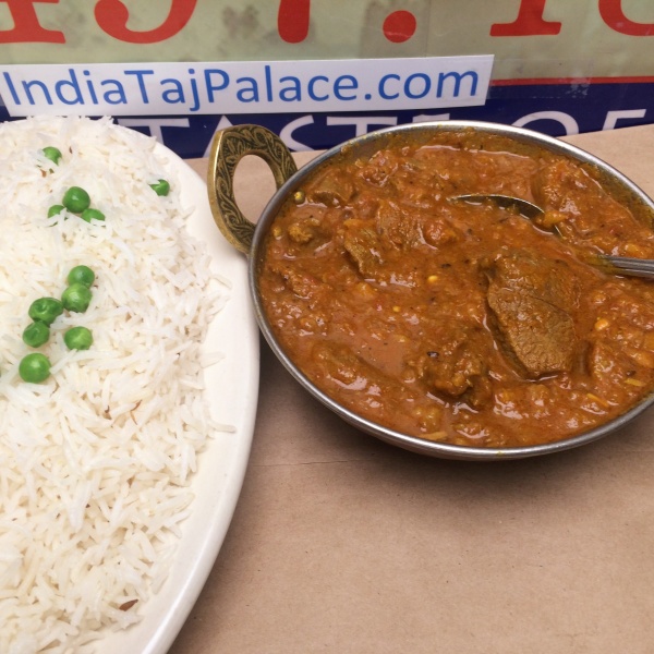 Order G9. Beef Curry food online from India Taj Palace store, San Antonio on bringmethat.com