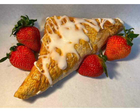 Order Apple Turnover food online from Mike’s gourmet deli & bagels store, Levittown on bringmethat.com
