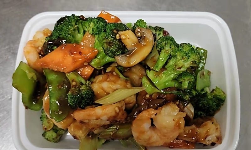 Order 114. Hunan Style Shrimp food online from Boulevard Chinese Restaurant store, Elmwood Park on bringmethat.com