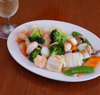 Order Steamed Shrimp with Mixed Vegetables food online from Lakeview Garden store, Westlake Village on bringmethat.com