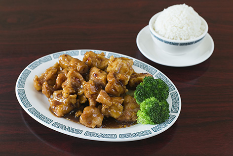 Order General Tsao Chicken Combo Dinner food online from Wok Shop Cafe store, San Francisco on bringmethat.com