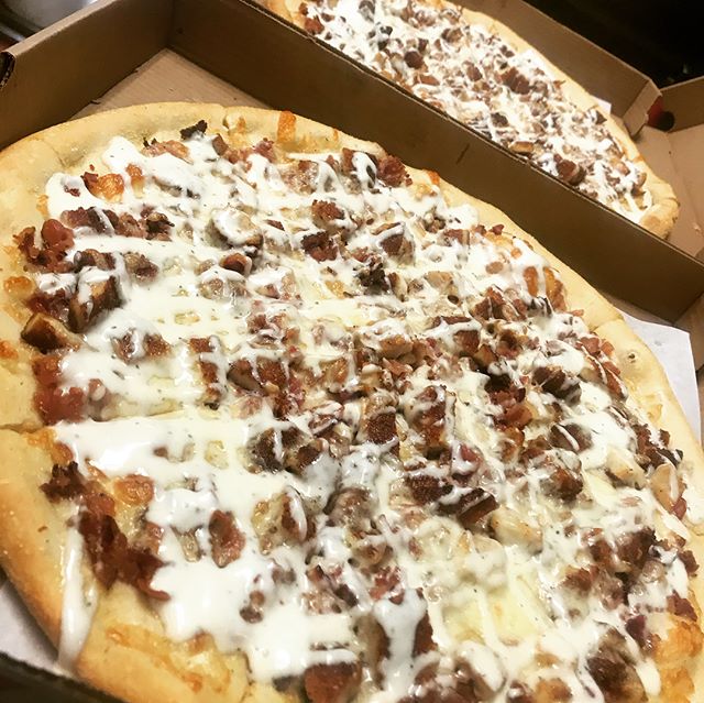 Order Chicken Bacon Ranch Pizza food online from Panzano Pizzeria store, Montclair on bringmethat.com