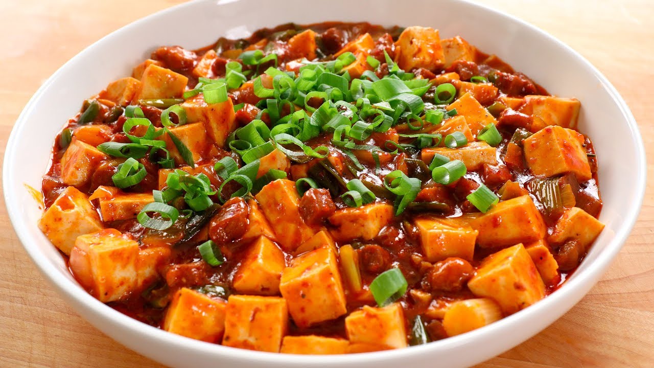 Order Szechwan Tofu with Pork food online from Twin dragon Chinese restaurant store, Los Angeles on bringmethat.com