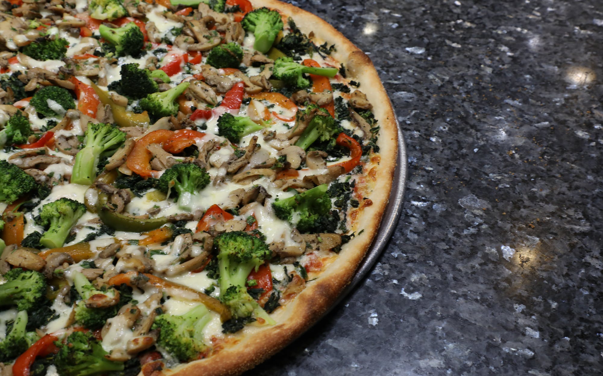 Order Vegetables Pizza - Pizza food online from Little italy pizza store, New York on bringmethat.com