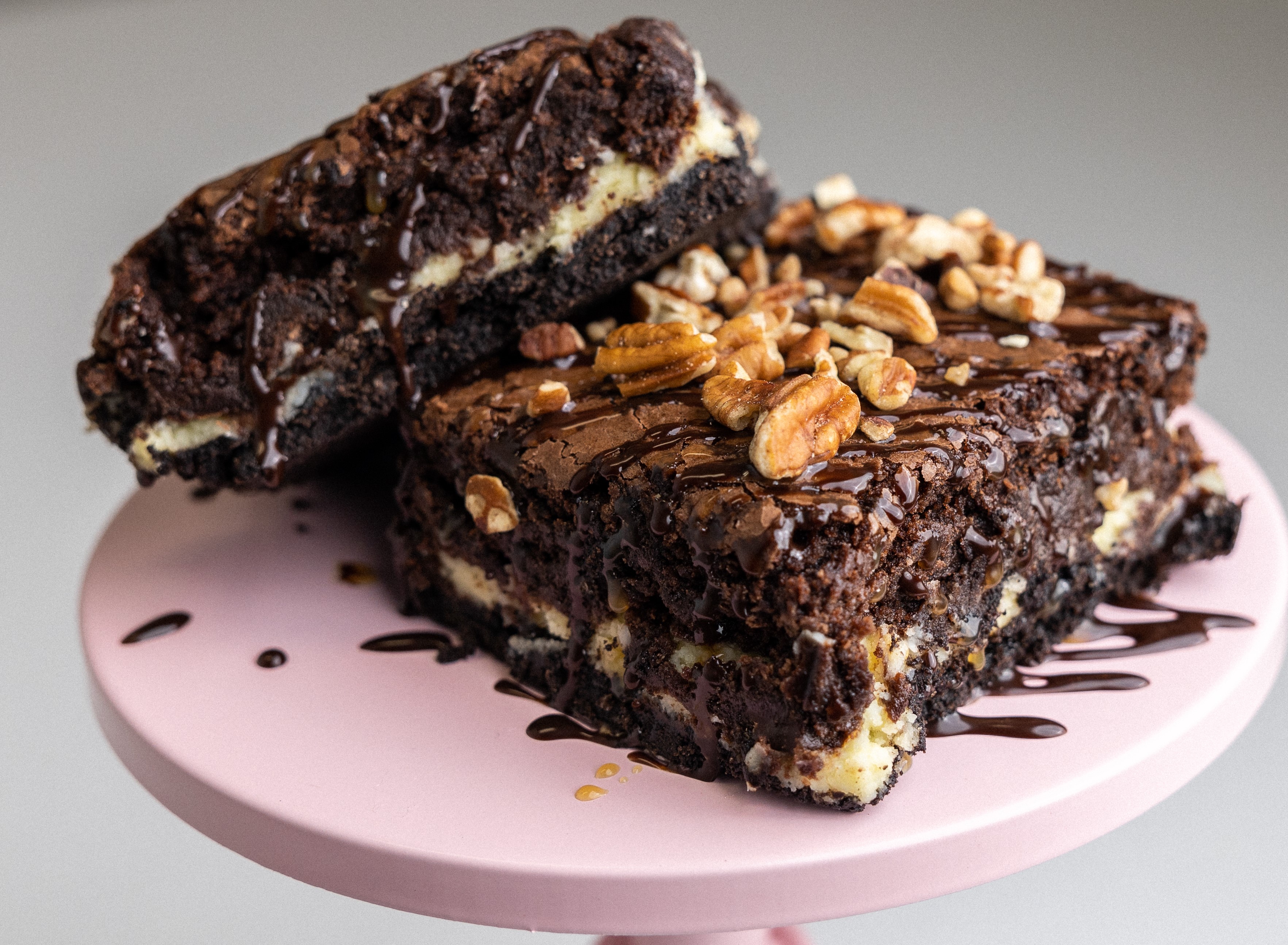 Order Brownie Cheesecake w/nuts food online from Oven Treatz Llc store, Morrow on bringmethat.com