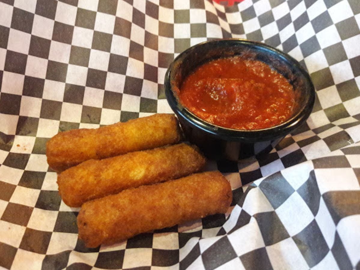Order Mozzarella Sticks - 6 Pieces food online from Eastside Pizzeria store, St Paul on bringmethat.com