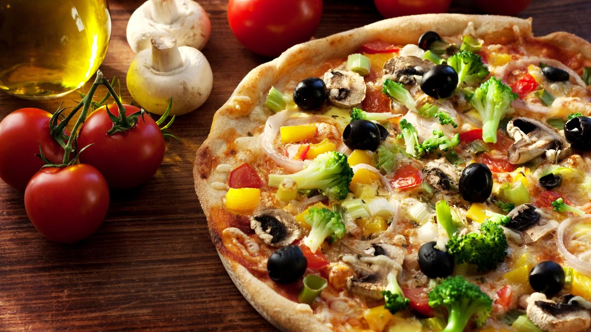 Order Veggie Pizza food online from Fire Pizza store, Bell Gardens on bringmethat.com
