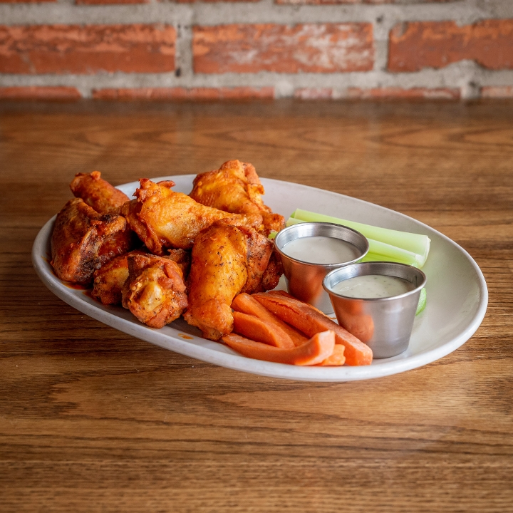 Order Classic Wings food online from Santan Brewing Co. store, Chandler on bringmethat.com