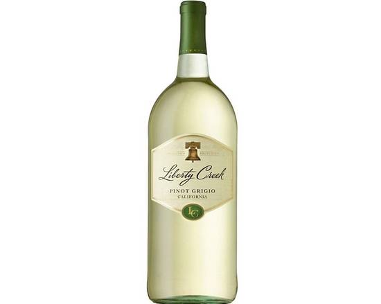 Order Liberty Creek Wine, Winemaker's Selection Pinot Grigio California (NV) · 1.5 L food online from House Of Wine store, New Rochelle on bringmethat.com