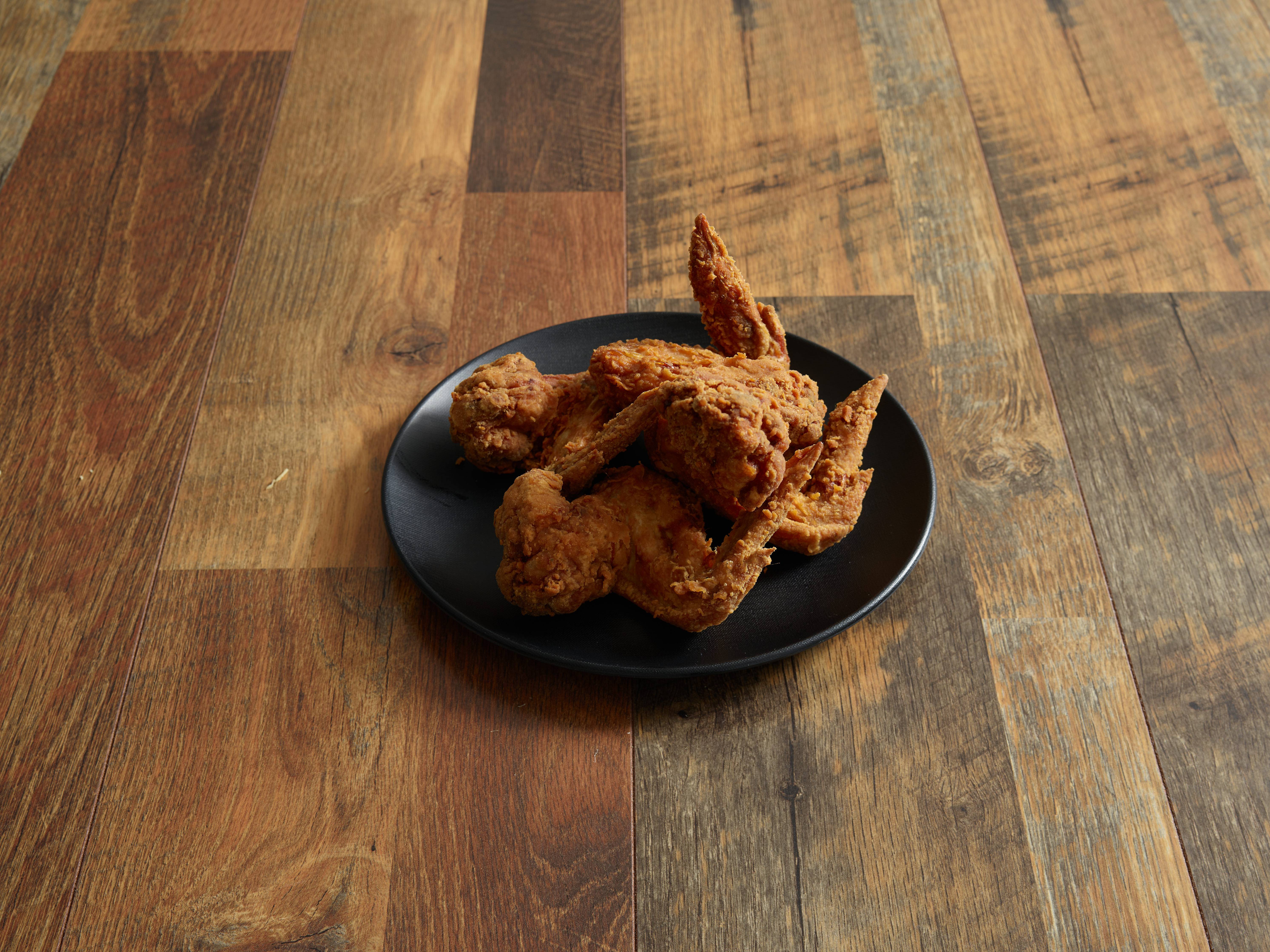 Order N3. Fried Chicken Wings food online from New Garden store, Syracuse on bringmethat.com